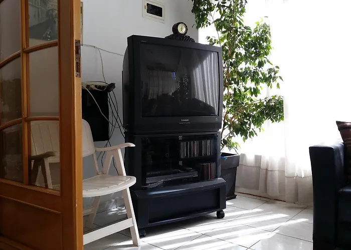 Andreou 2* لوتراكي